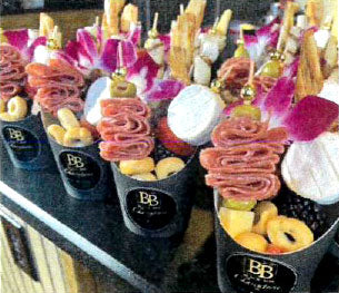 Individual Charcuterie Cups (14oz) *min. 4 per order